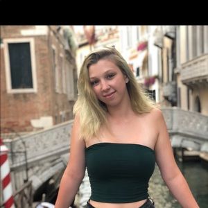 Meet your Posher, Jenna